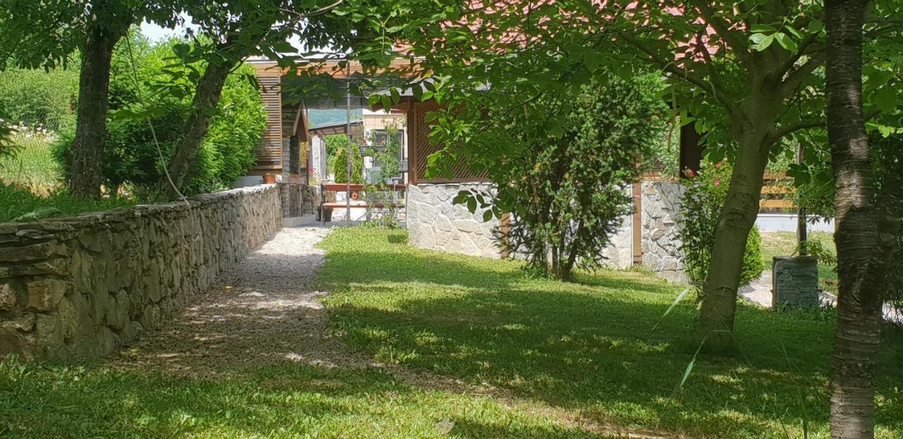 Green Garden Lohovo Bihać 外观 照片
