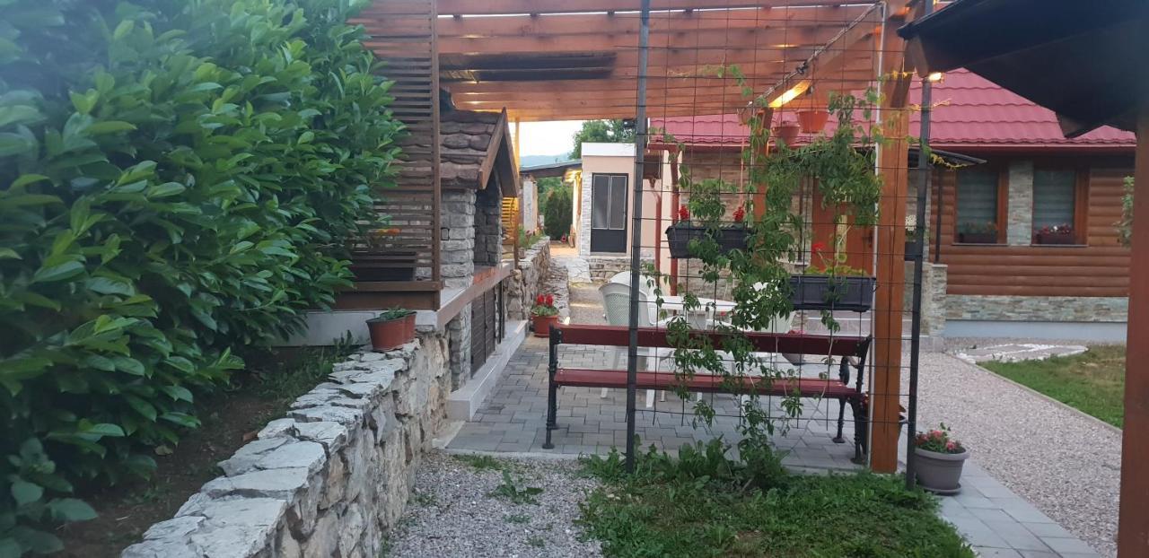 Green Garden Lohovo Bihać 外观 照片