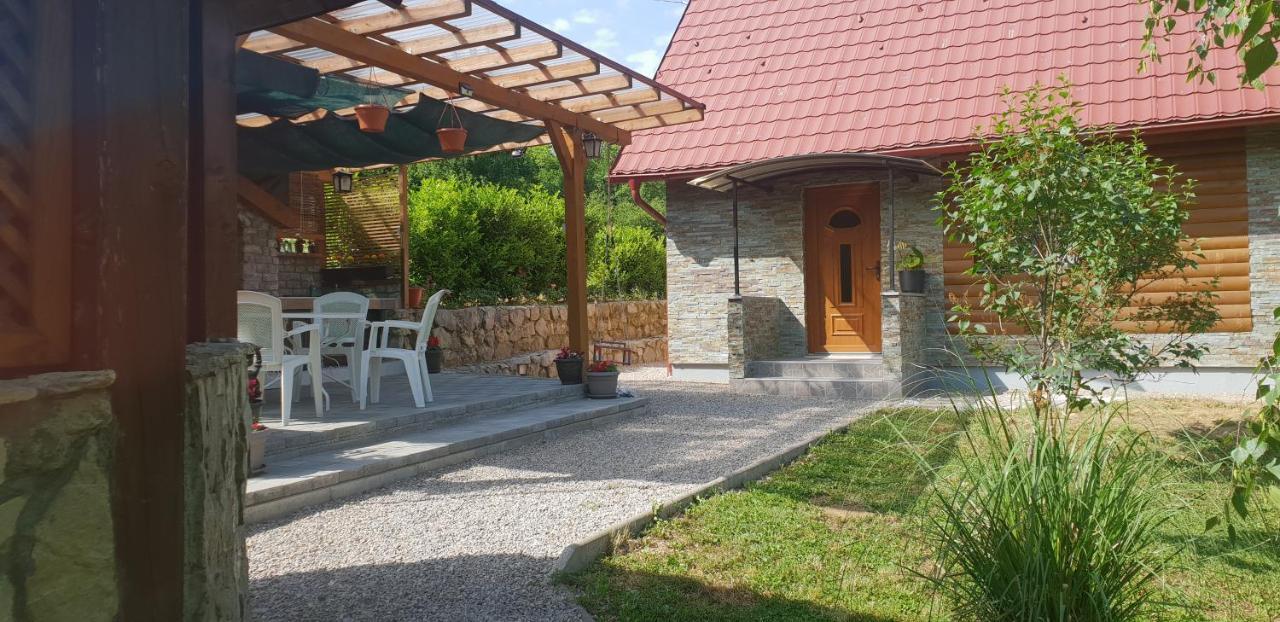 Green Garden Lohovo Bihać 外观 照片